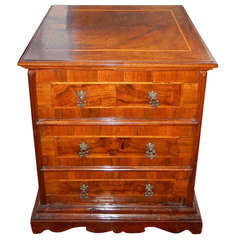 An American 19th Century Bachelor's Chest 5