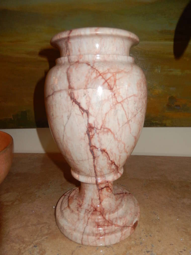British Pair of  1920s Rose Pink Classical Marble Urns/Vases