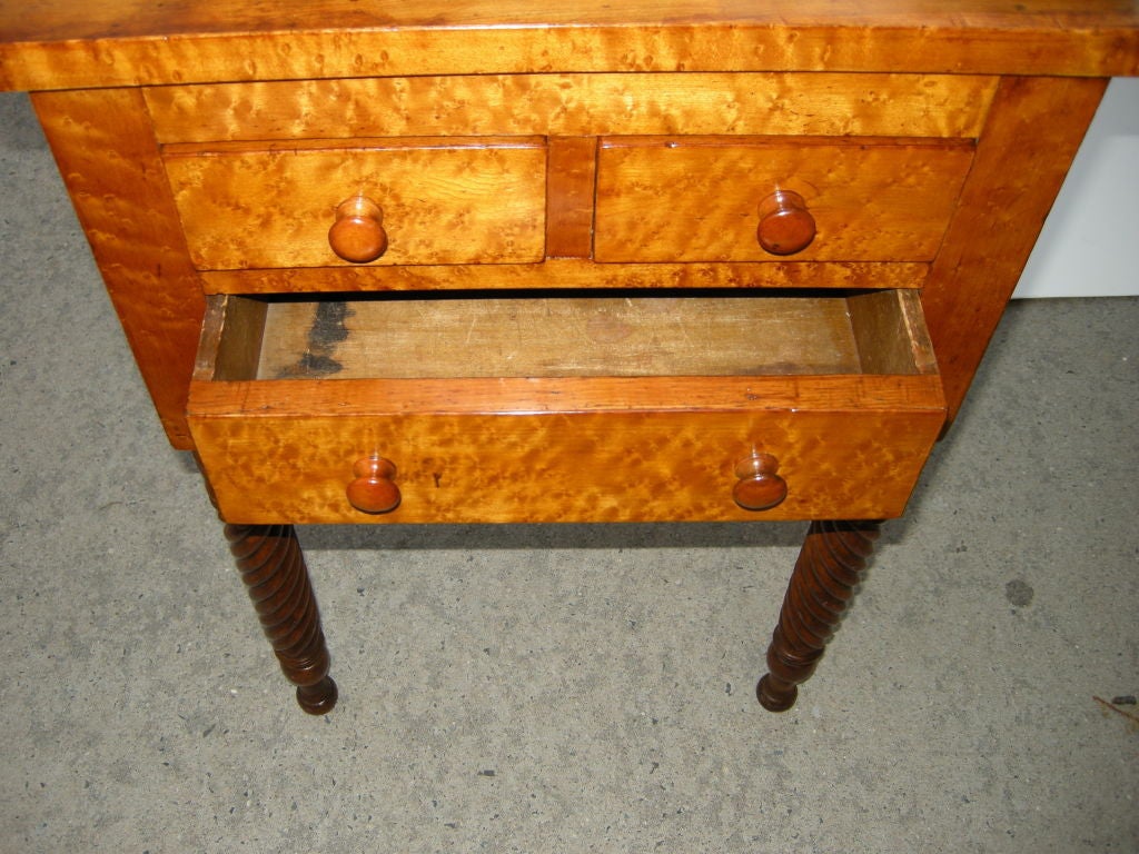 Lovely Antique three drawer Night Stand / End Table. There are two small opening drawer's and one bottom larger opening drawer. Attractive barley twist legs in cherry woods,high definition maple wood on upper case. Fine dovetail work throughout.A