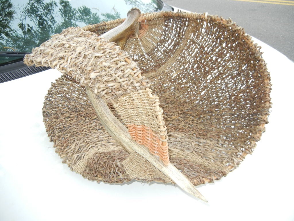 A Rare One of A Kind Sculptural Elk Horn Basket. 3