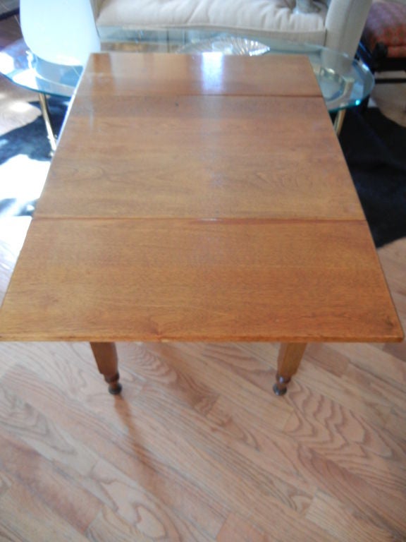 An  Americana  Drop Leaf  End Table/Serving Table 2
