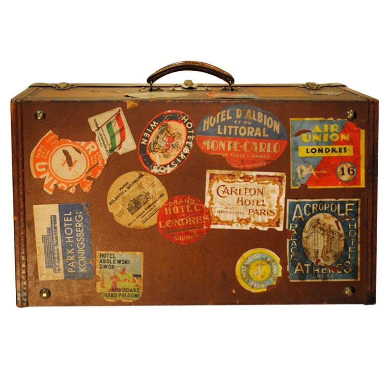 Fasinating gentlemans travel case covered with authentic travel stickers from some of the finest hotels of the 1920-1930s era, Bristol Wien, Hotel de la Place Royale Caen.<br />
Acropole Paalce Athens,etc. Hand made by Jeon,Paris, the bag is