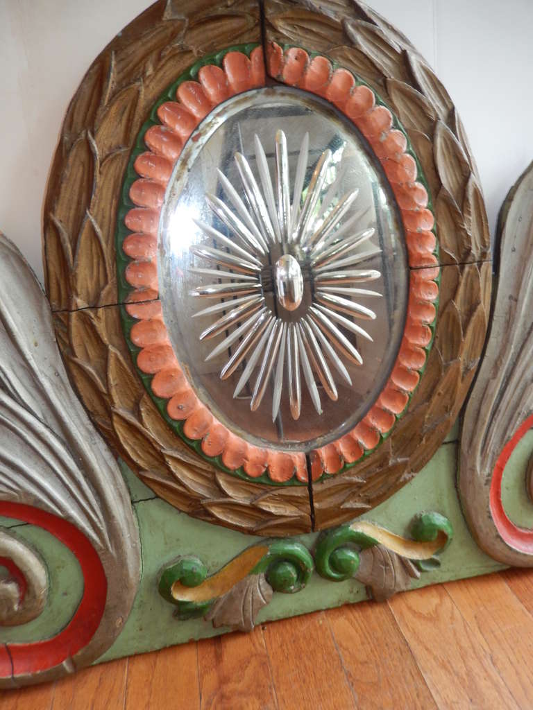 An Antique Americana Carnival Art, Wood & Glass Wall Mount In Excellent Condition In Bellport, NY