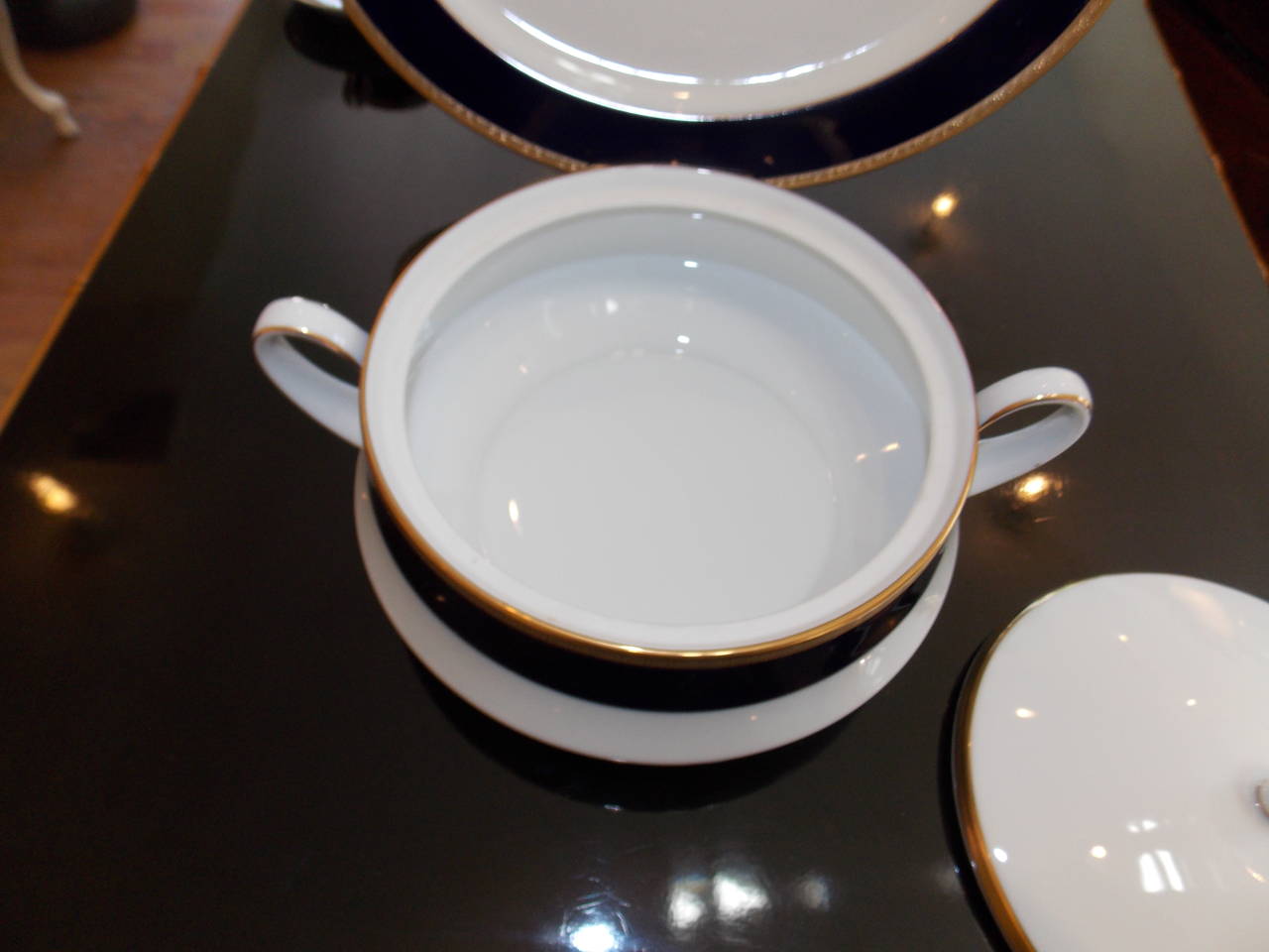 Group of Noritake Cobalt Blue and Gold Art Deco Style, China In Excellent Condition In Bellport, NY