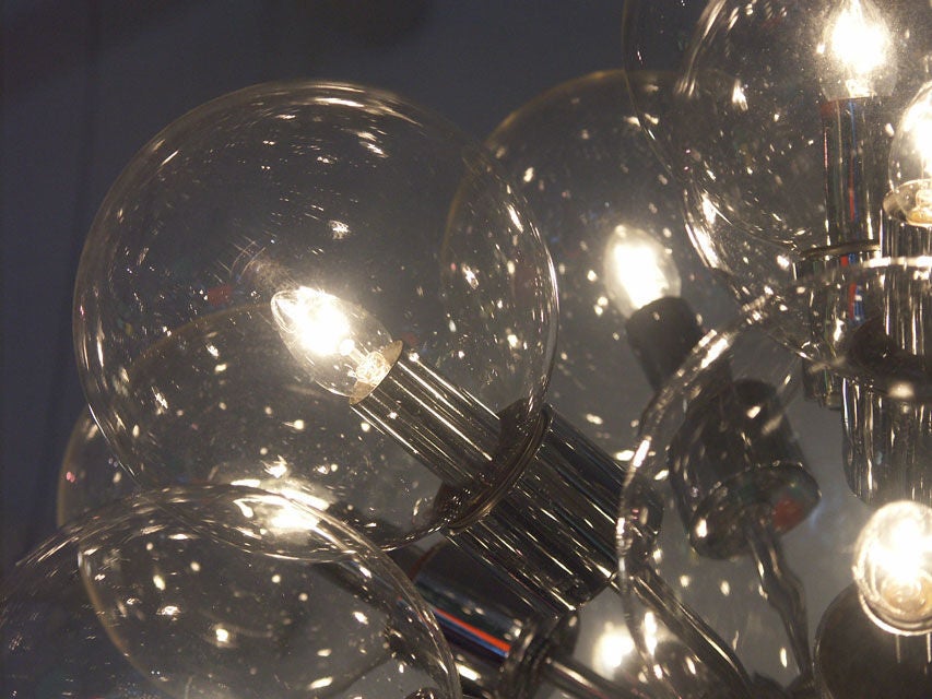 Chrome Sputnik Chandelier with Glass Globes by Lightolier In Excellent Condition In New York, NY