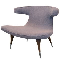 Vintage Iconic 1960
s Chair
