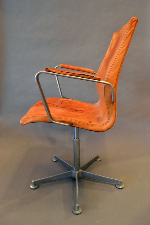 Danish Arne Jacobsen Oxford Adjustable Desk Chair