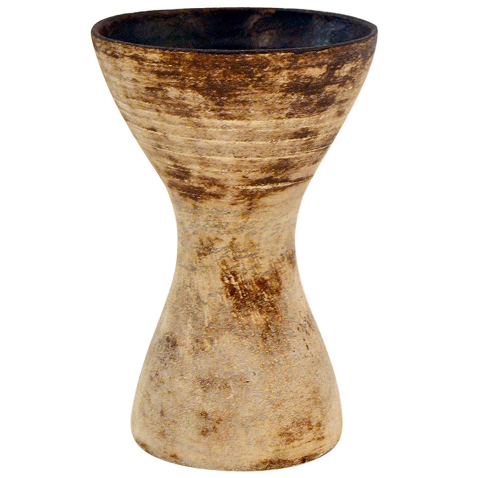 Elegant Hourglass Vase by Hans Coper