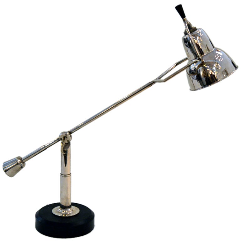Reproduction Articulating Buquet Lamp