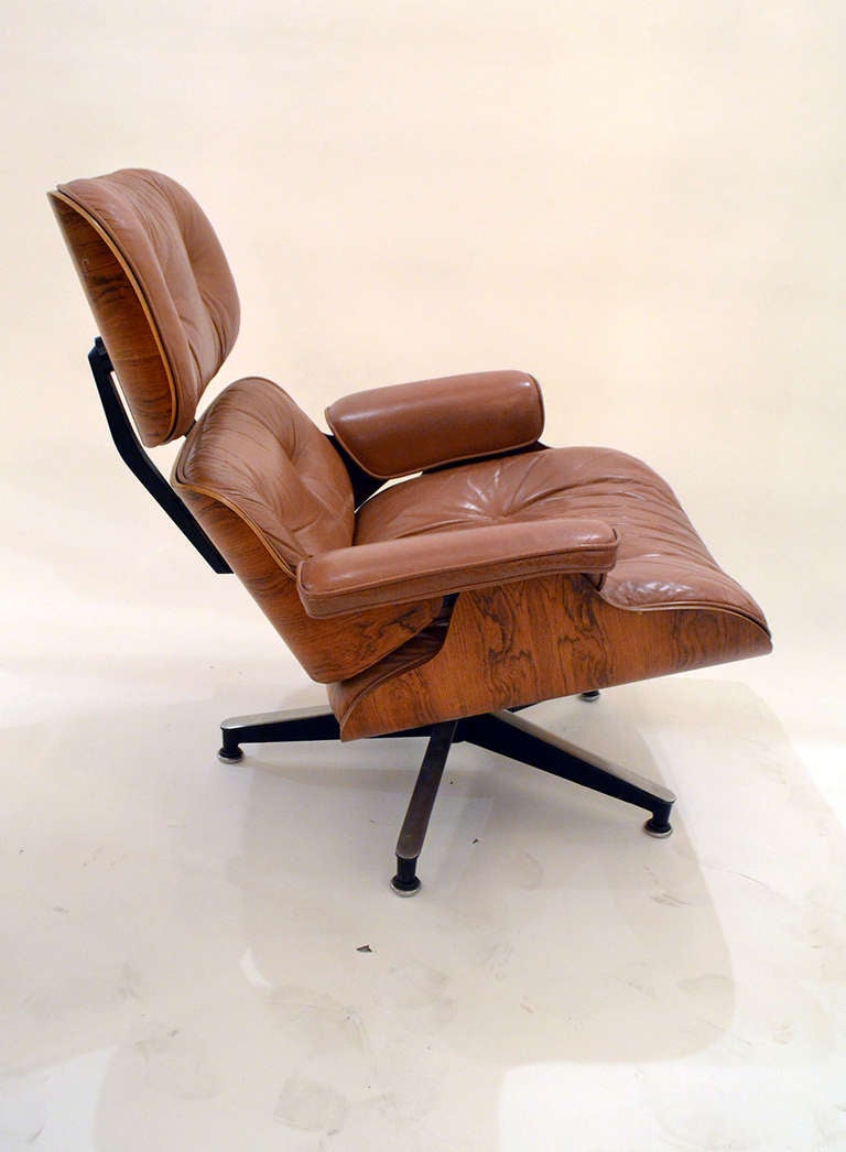 Simply Beautiful Eames 670/671 Lounge Chair and Ottoman In Good Condition In New York, NY