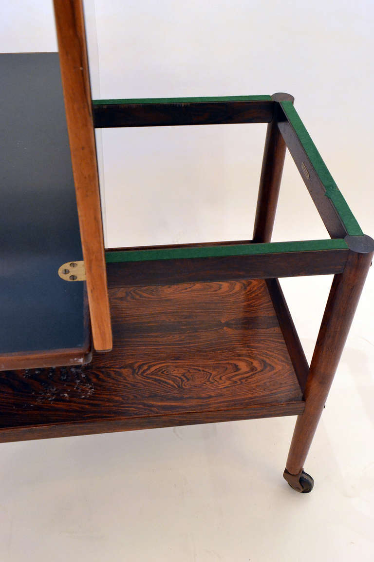 Rosewood Folding Top Bar Cart by Grete Jalk In Good Condition In New York, NY
