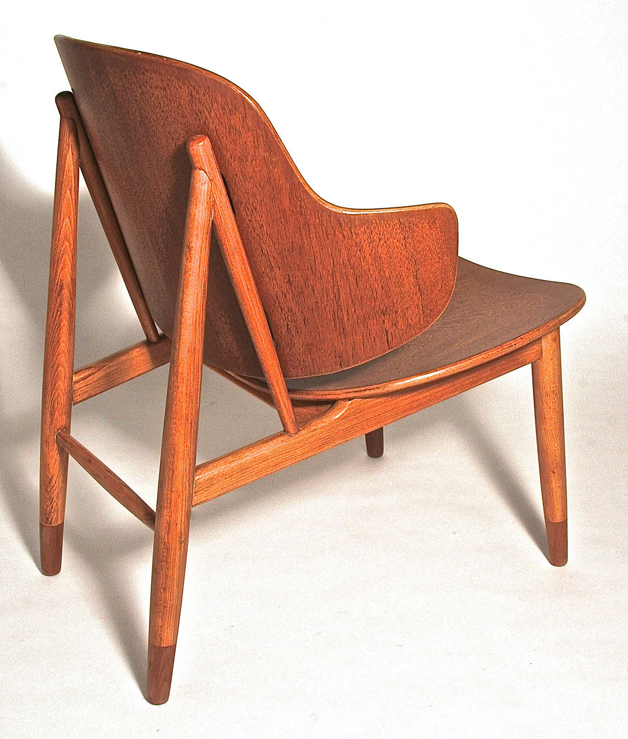 Mid-20th Century Pair of Kofod-Larsen Lounge Chairs