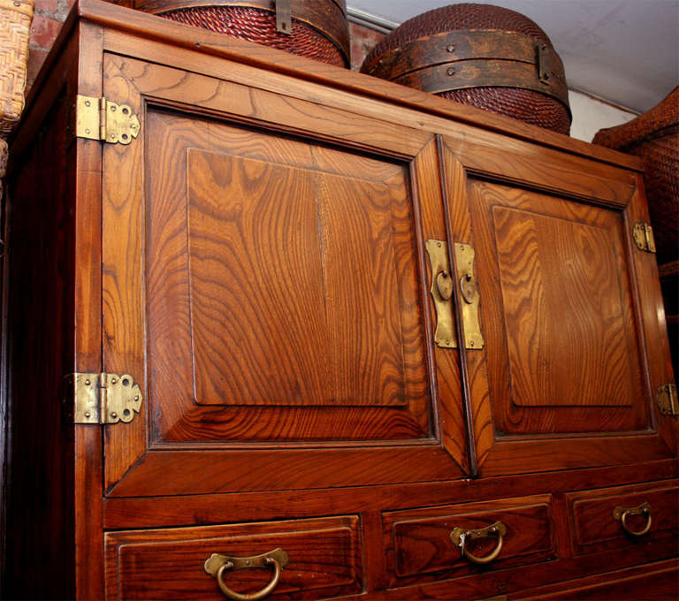Kiri Wood Tansu