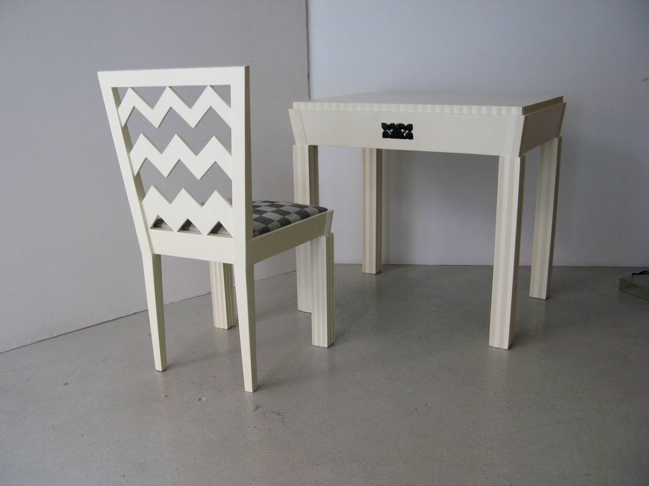 Early 20th Century Josef Hoffmann Attributed Vienna Secession White Lacquered Desk, circa 1910 For Sale