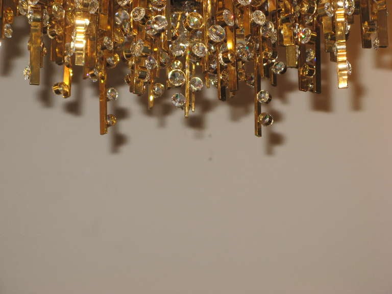 Lobmeyr Gold-Plated Brass Pendant with Hundreds of Austrian Crystals, circa 1960 In Excellent Condition In New York, NY