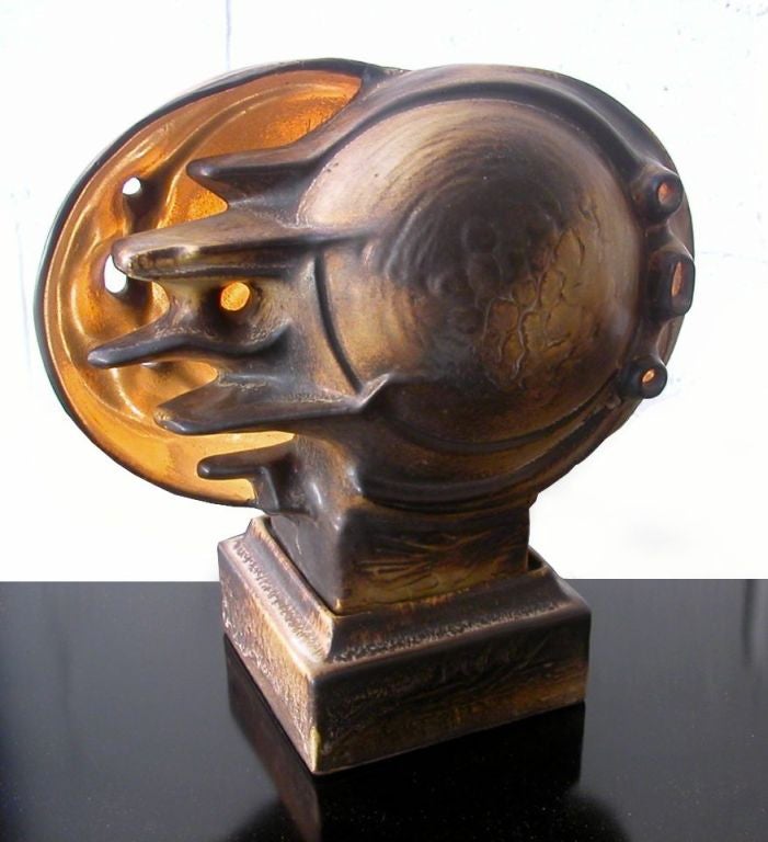 Unique Italian Futurist ceramic table lamp with sculptural shape, circa 1925. Futurism was an artistic and social movement that originated in Italy in the early 20th century.
