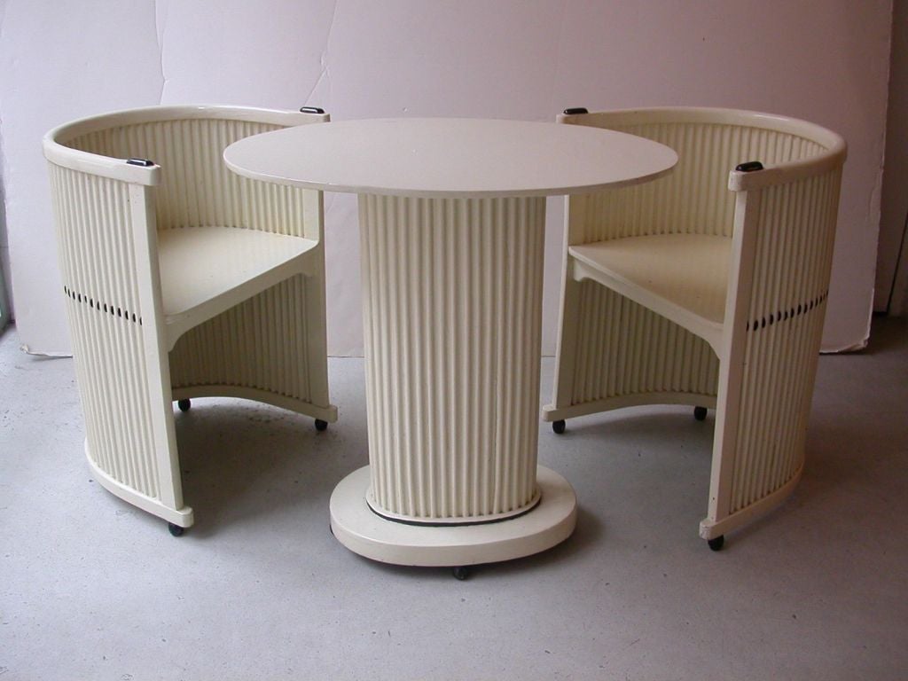 Vienna Secession Pedestal Table by Hans Gunther Reinstein, circa 1911 In Good Condition In New York, NY