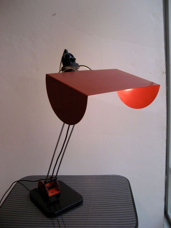 Large Italian Adjustable Desk Lamp in Red and Black Lacquer, circa 1970