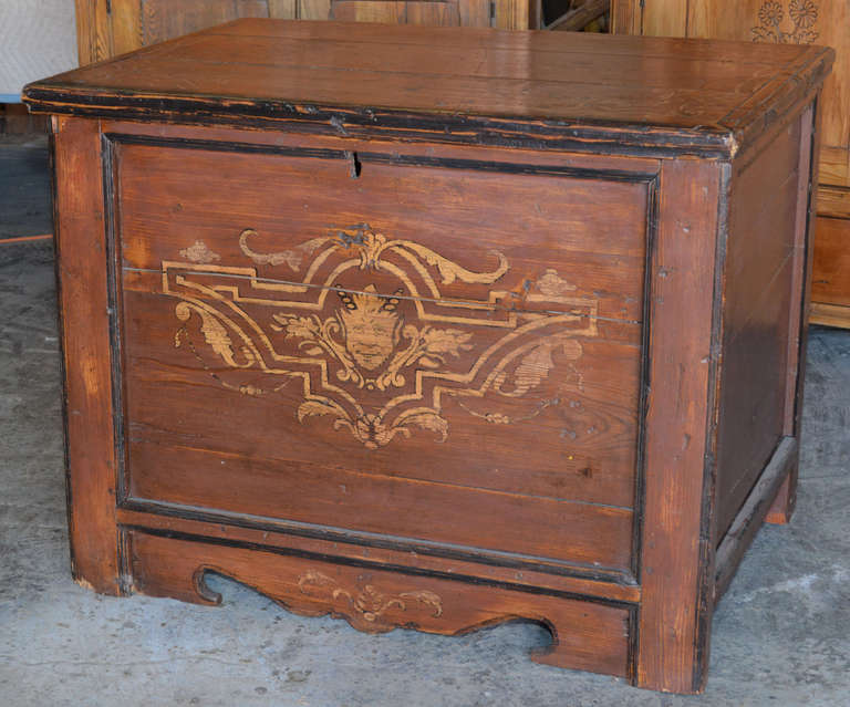 Painted country hope chest. 