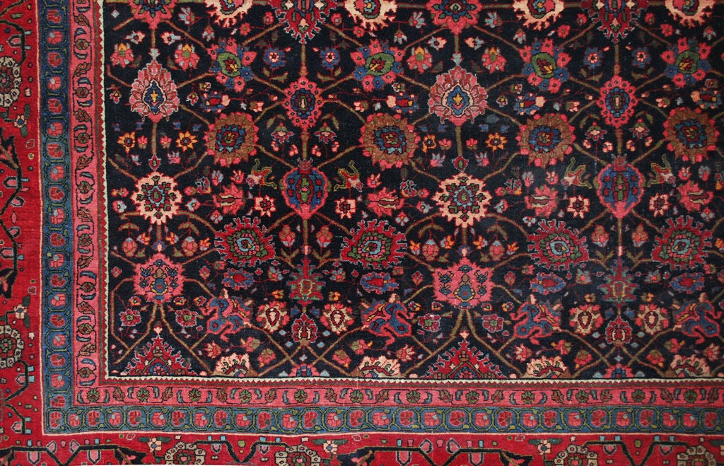 Exceptional Antique Bidjar Carpet In Excellent Condition In Los Angeles, CA