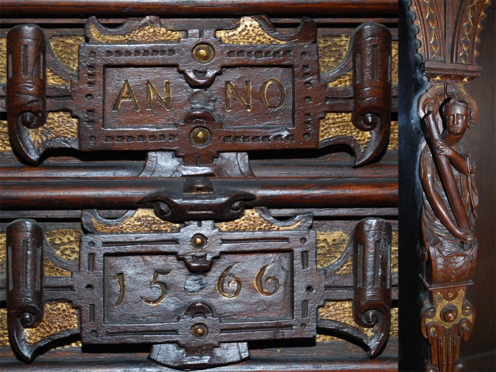 Renaissance Style Vitrine Cabinet For Sale 1