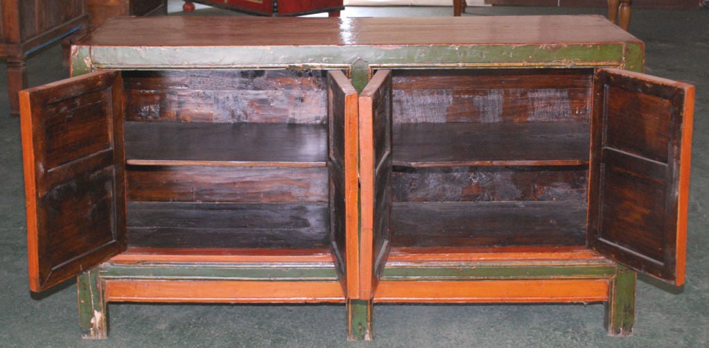 Chinese Sideboard In Good Condition In Los Angeles, CA