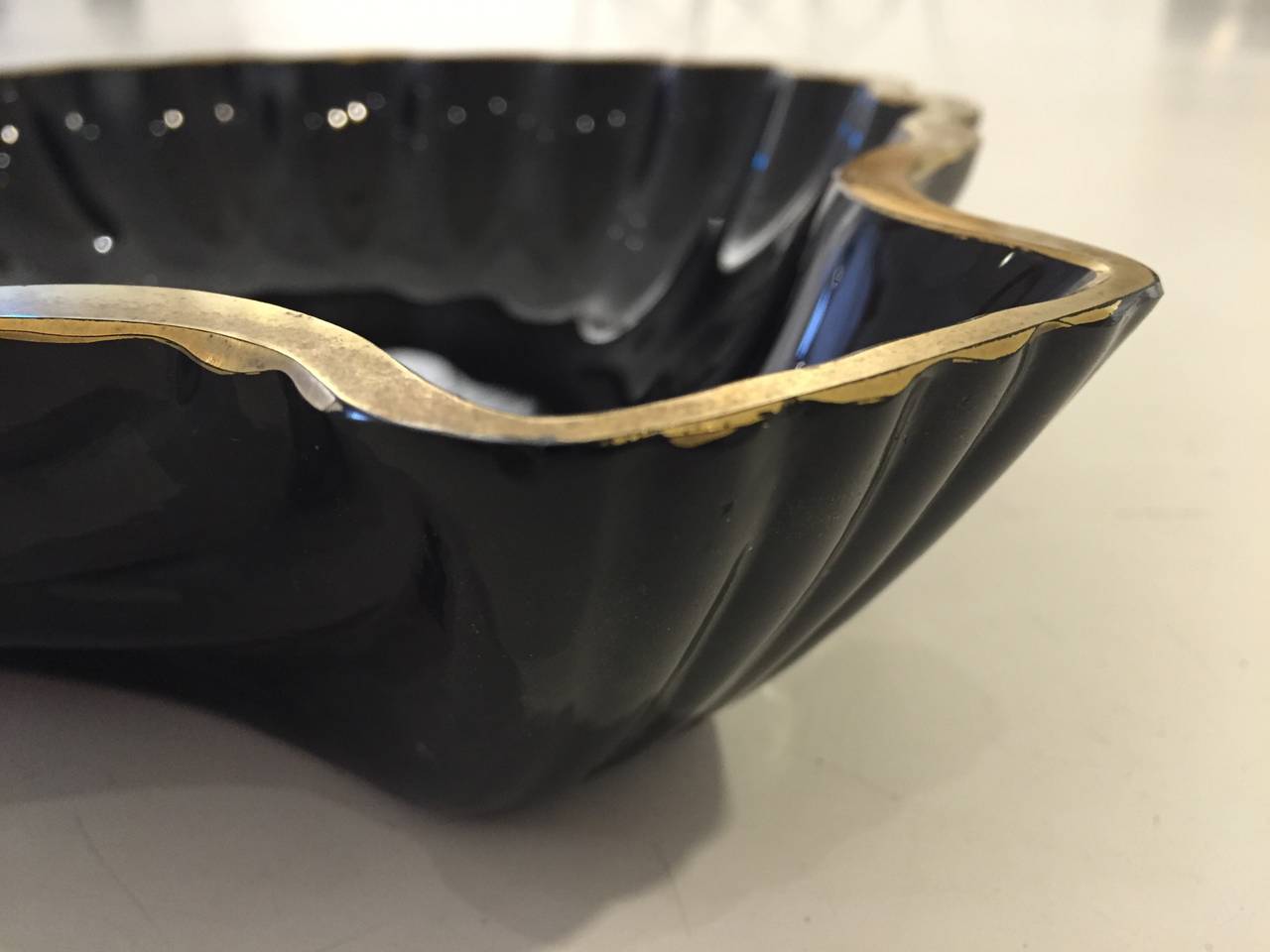 Black Opaline Glass Shell Bowl by Cenedese In Excellent Condition In New York, NY