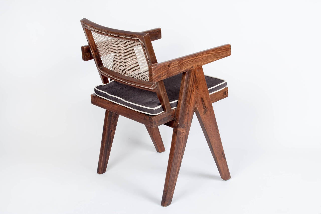 pierre jeanneret dining chair