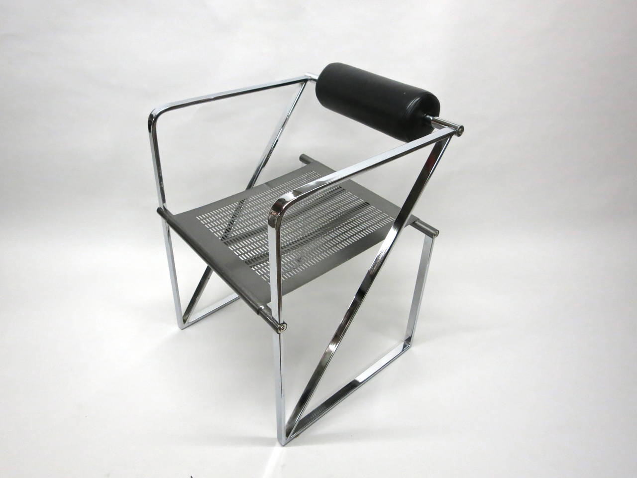 Modern Pair of Chairs by Mario Botta, Steel and Leather, circa 1980, Made in Italy