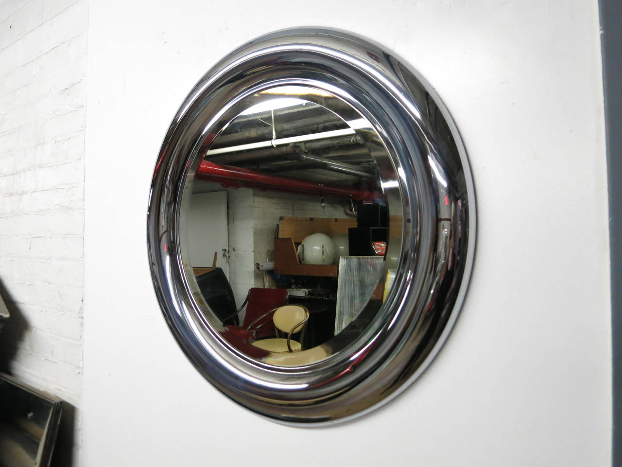 Convex Mirror Designed for Studio Reggiani, Made in Italy, circa 1970 1