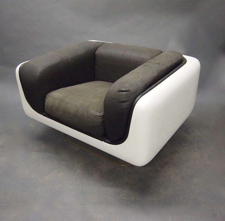 Sofa Chair and Coffee Table by Warren Platner for Steelcase Original C. 1960 USA 1