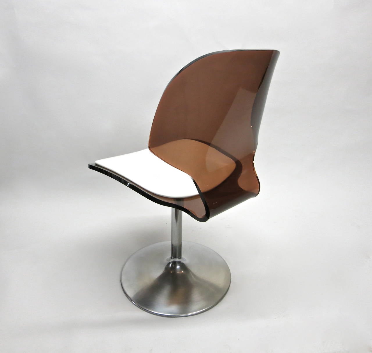 Pair of Swivel Chairs in Smoked Lucite, circa 1970 1