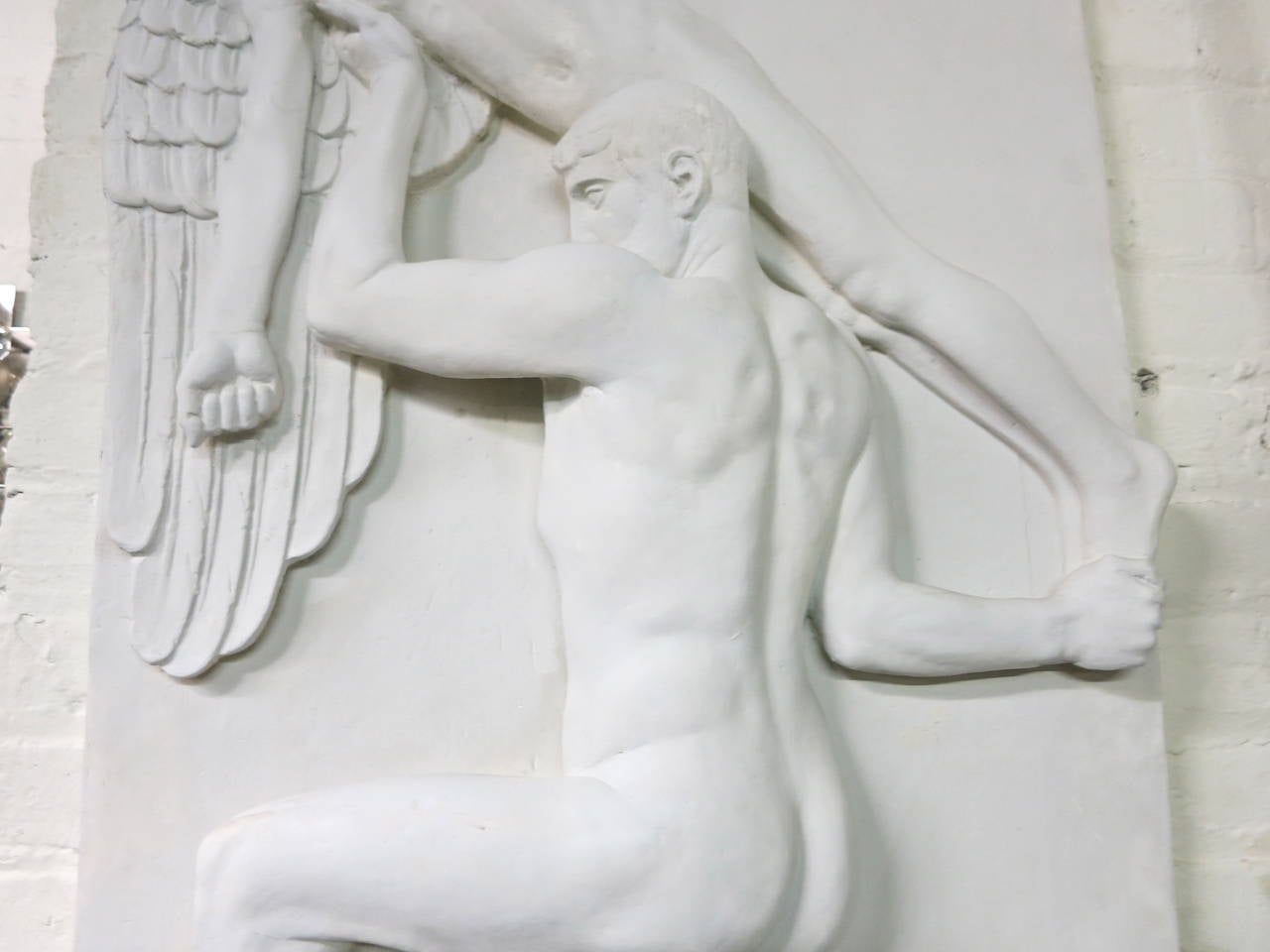 Wall Mount Sculpture in Molded Plaster, circa 1960 1