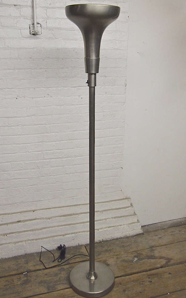 Stehleuchte nach Robert Mallet-Stevens um 1935 Hergestellt in Frankreich
