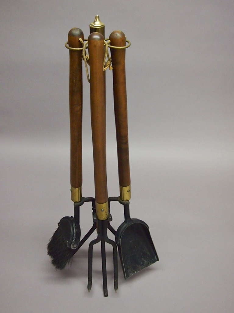 Set of Fireplace Tools with Log Holder Signed Seymour, circa 1940, American In Excellent Condition In Jersey City, NJ