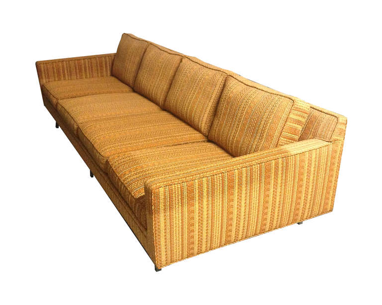 American Four-Seater Sofa after Milo Baughman, Original Fabric, circa 1970, Made in USA