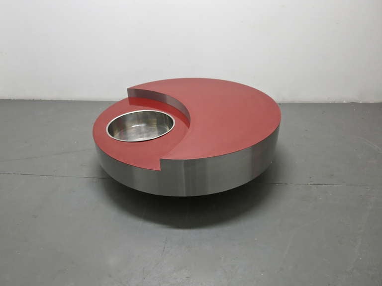 Round Red Revolving Coffee Table Designed by Willy Rizzo 1971 Made in France In Good Condition In Jersey City, NJ