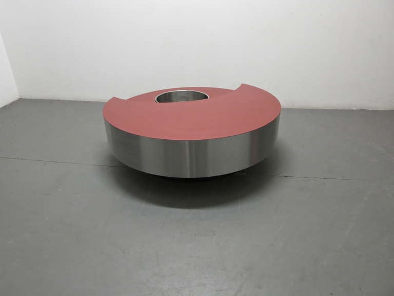 Late 20th Century Round Red Revolving Coffee Table Designed by Willy Rizzo 1971 Made in France