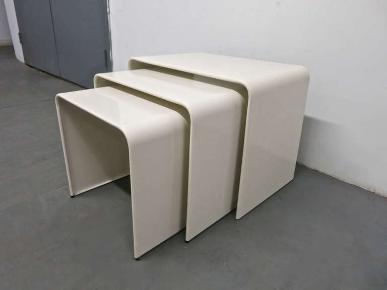 nesting tables canada