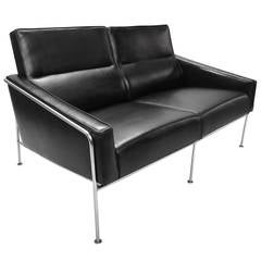 Two-Seat "SAS" Sofa by Arne Jacobsen for Fritz Hansen, Denmark, circa 1950