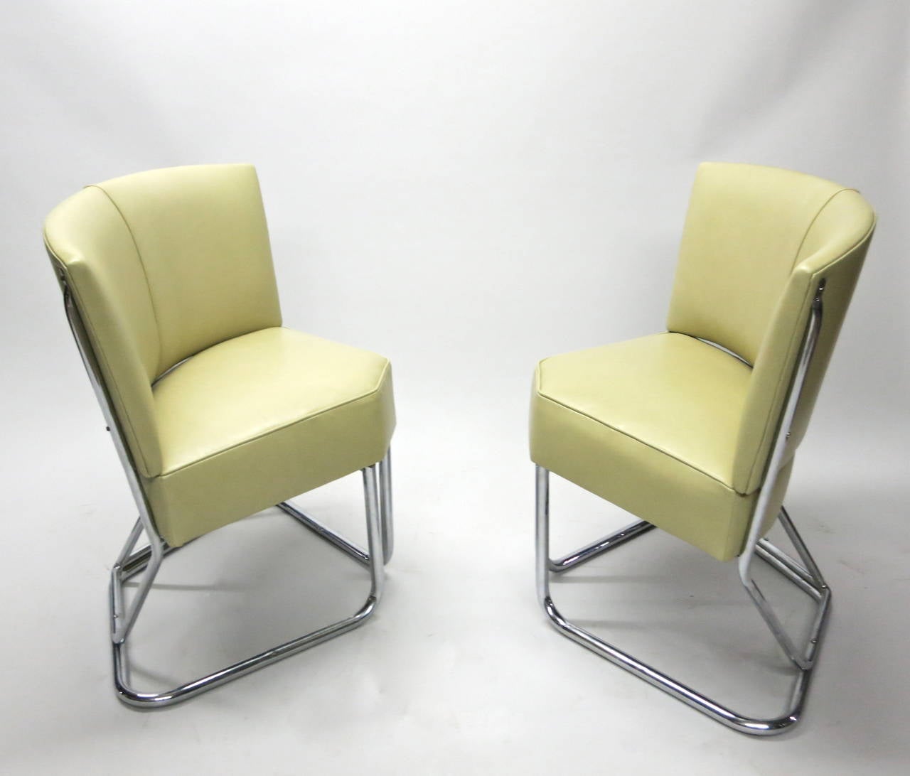 Pair or Arched Back Chairs by Thonet, USA Circa 1940 1