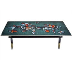 Table basse avec plateau en carreaux abstraits multicolores circa 1960 Français