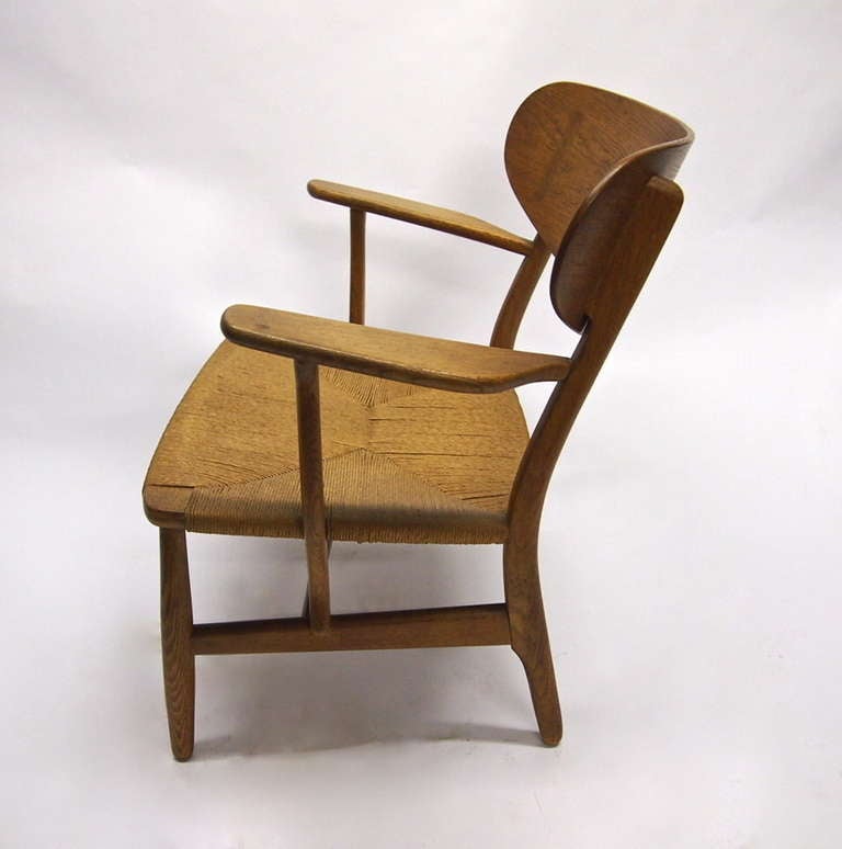 CH-22 Chair by Hans Wegner signed Carl Hansen & Sons Made in Denmark 1954 In Excellent Condition In Jersey City, NJ