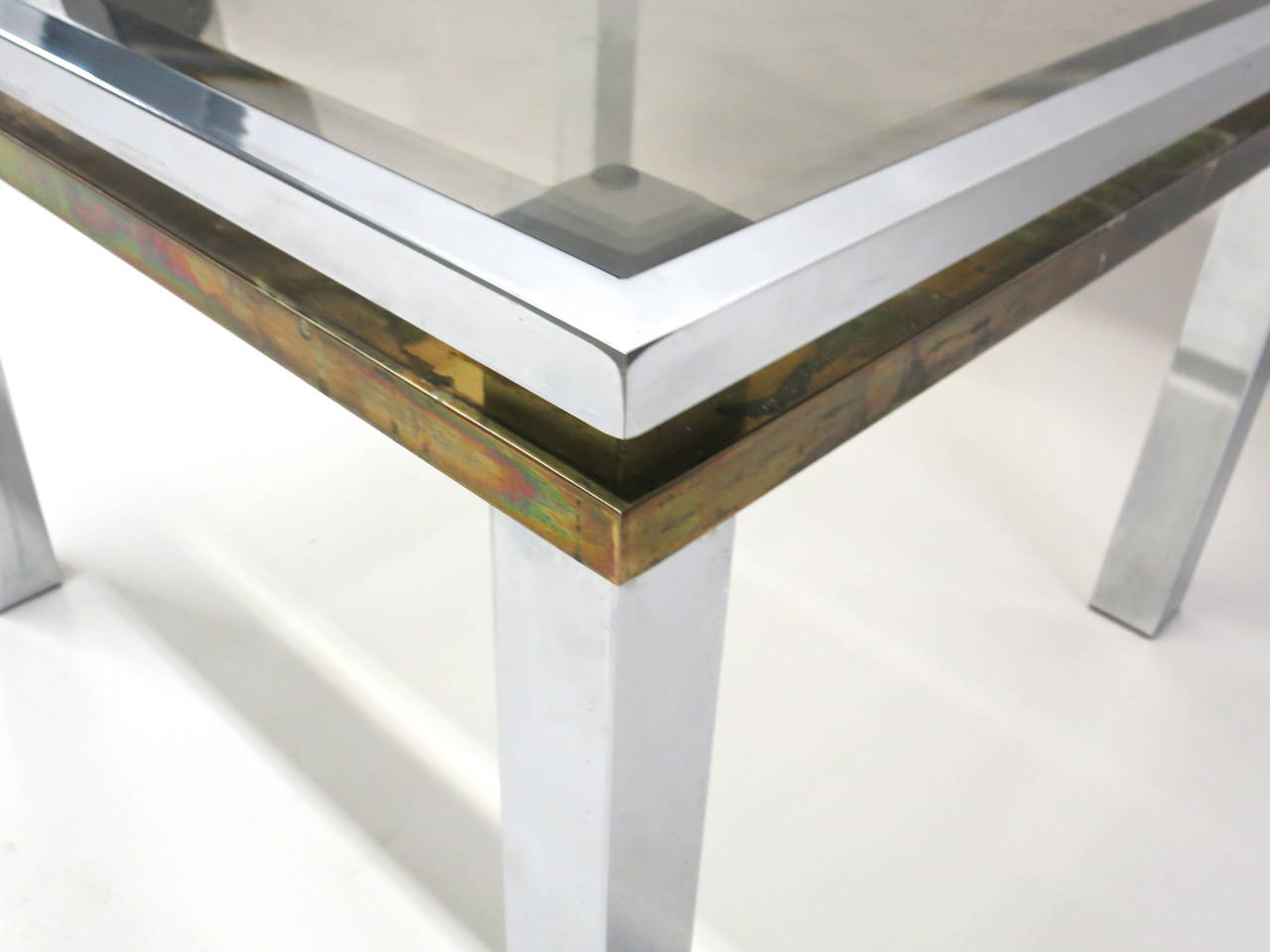 Late 20th Century Pair of Square Side Tables in Chrome and Brass, USA C. 1970 For Sale
