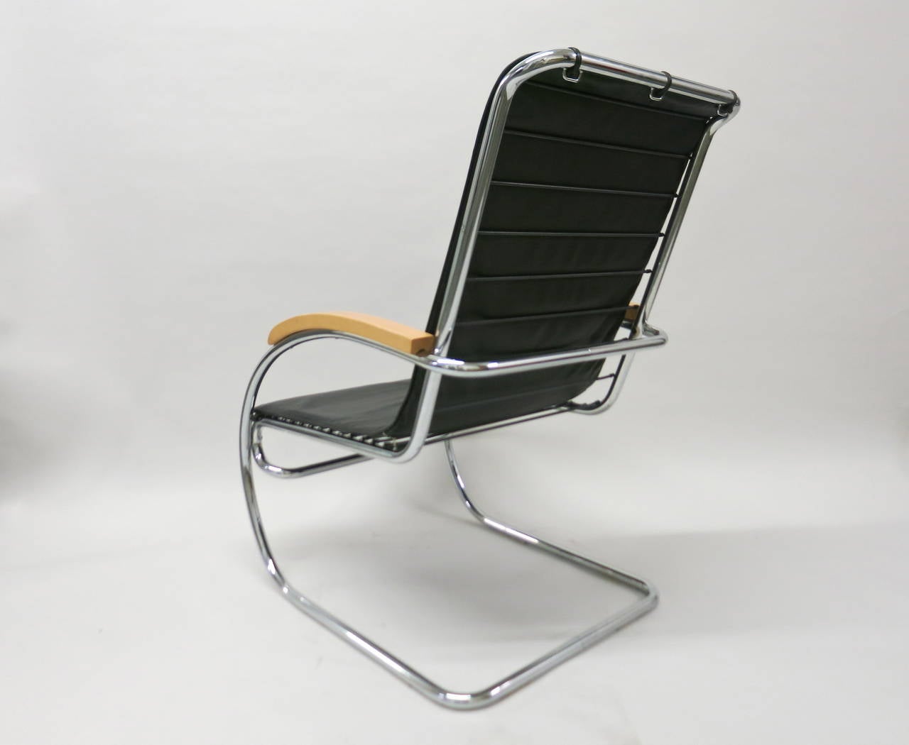 Pair of Lounge Chairs Designed by Anton Lorenz for Thonet 1