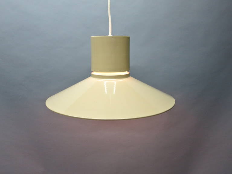 Four Ceiling Fixtures by Lightolier Circa 1960, USA In Good Condition In Jersey City, NJ
