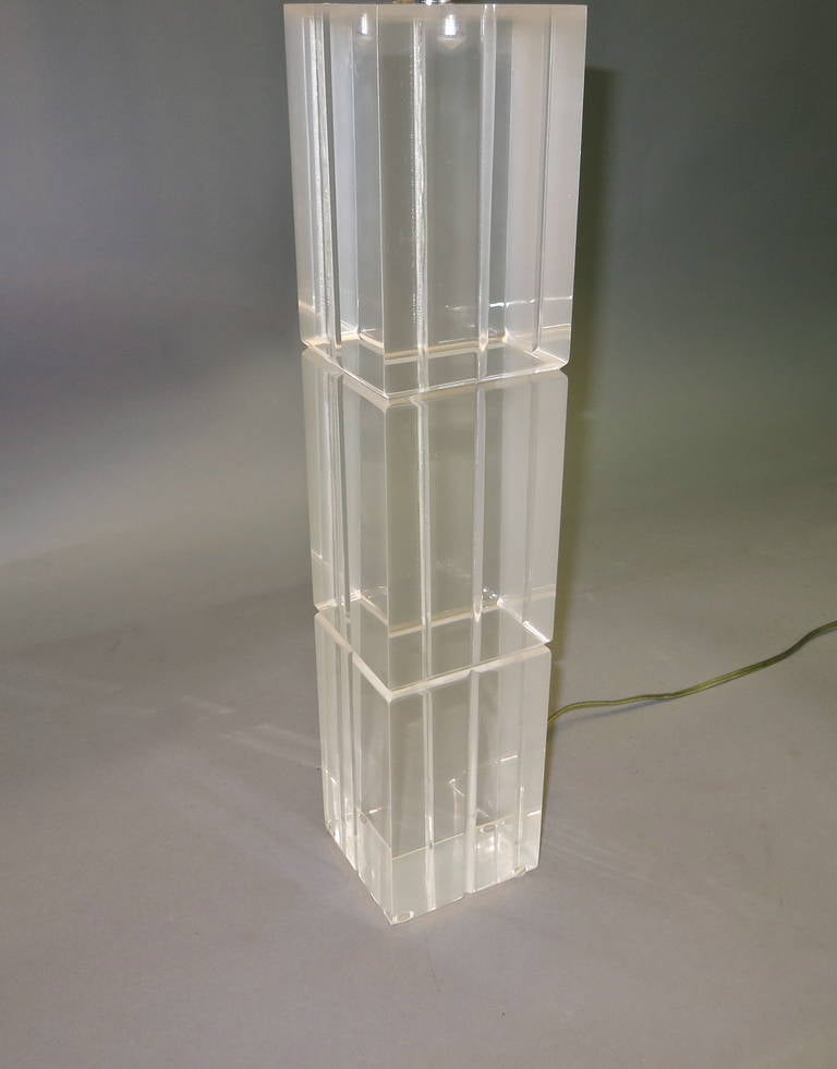 Late 20th Century Clear Pair of Table Lamps in Solid Lucite, Made in USA, circa 1970