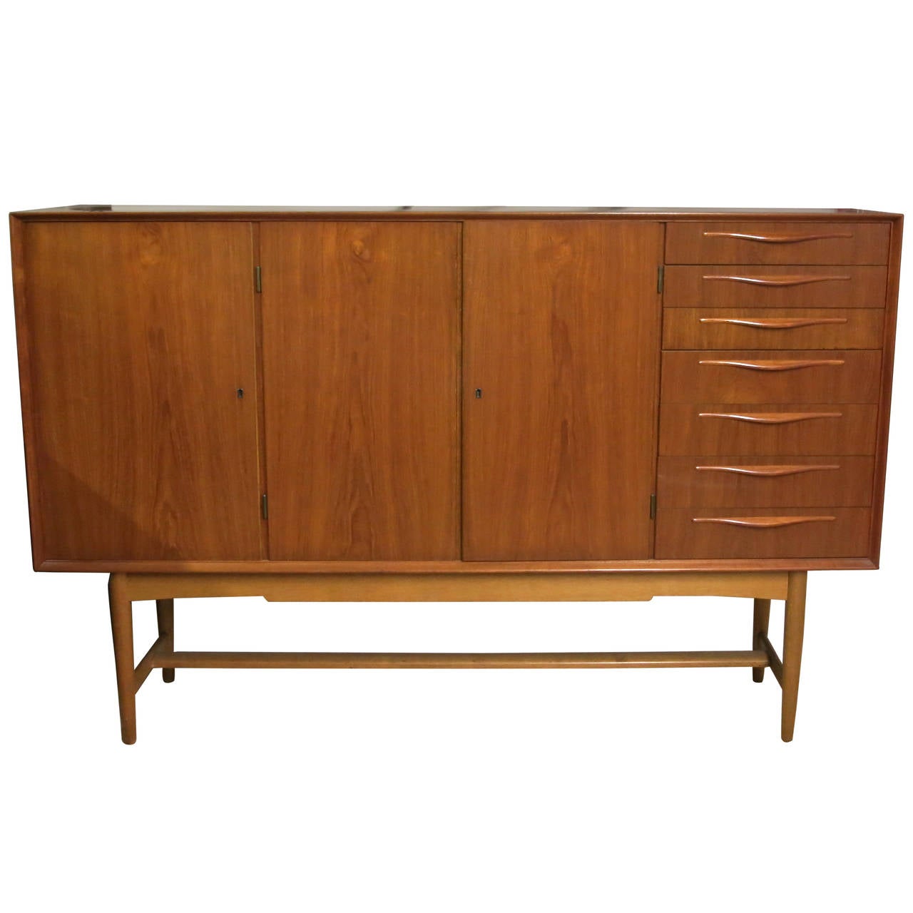 Unique MidCentury Modern Lane Style Sideboard at 1stDibs