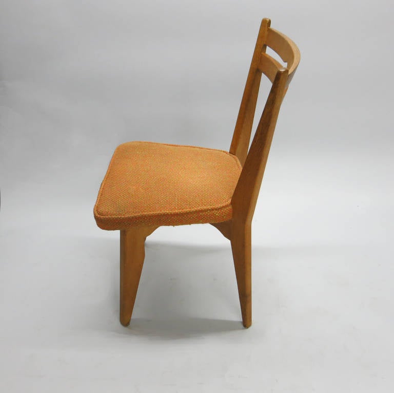 Set of Four French Dining Chairs by Guillerme et Chambron in Oak, circa 1950 2