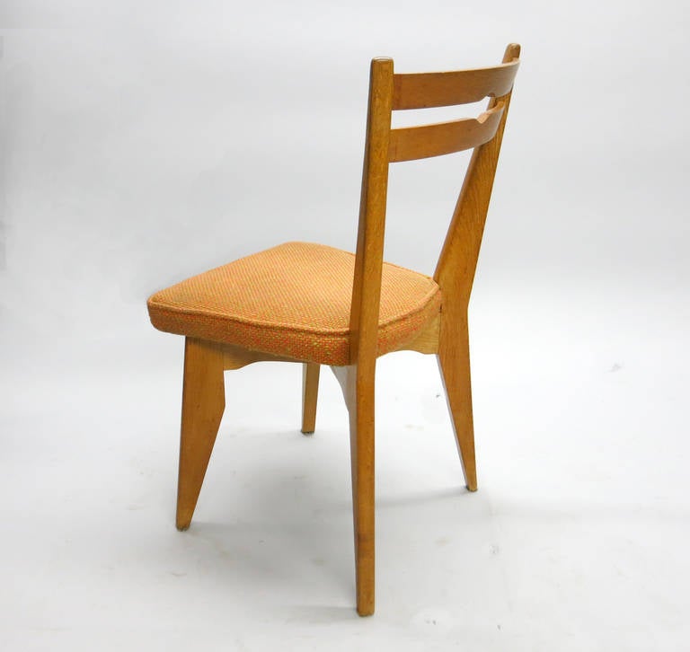 Set of Four French Dining Chairs by Guillerme et Chambron in Oak, circa 1950 3